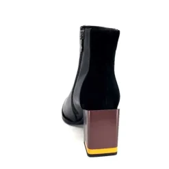 Elue Par Nous Palpe Cuir Noir