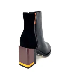 Elue Par Nous Palpe Cuir Noir