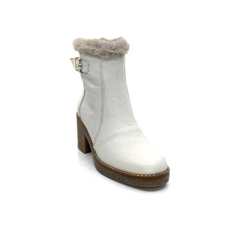 Ivoire 109381 Cuir Beige