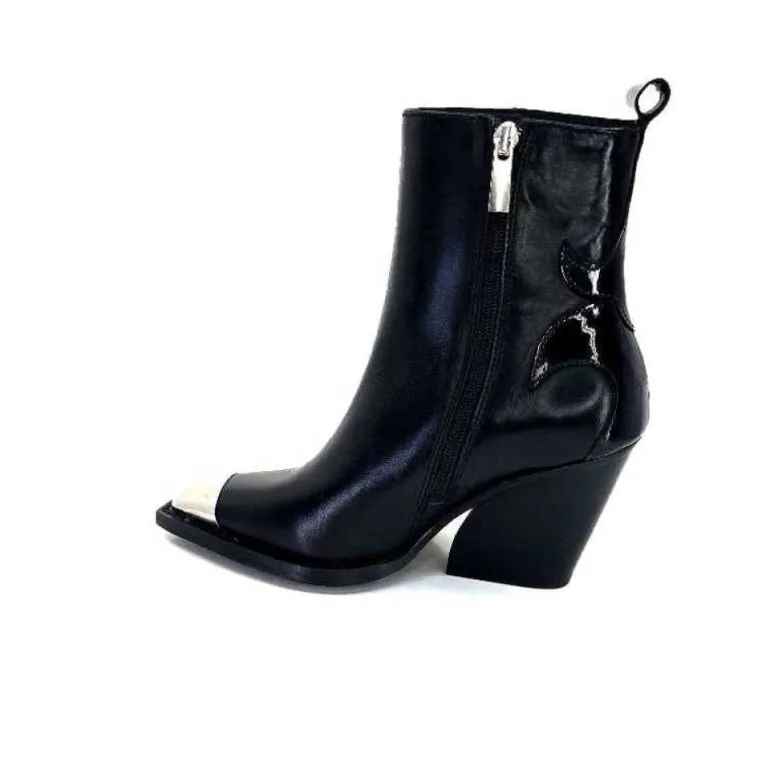 Ivoire L39620 Cuir Noir