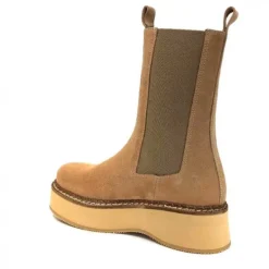 Paloma Barcelo Eerin Daim Nocciolata