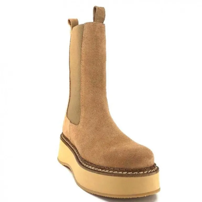 Paloma Barcelo Eerin Daim Nocciolata