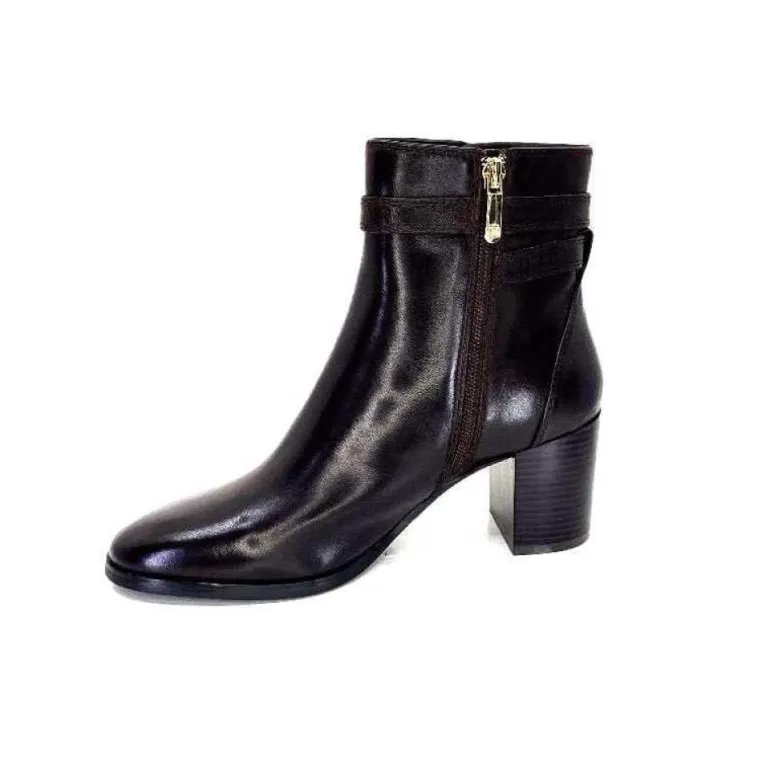 Regarde Le Ciel Johan 09 Cuir Marron