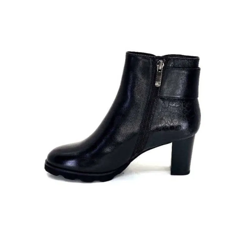 Regarde Le Ciel Patricia F23 Delice Cuir Noir