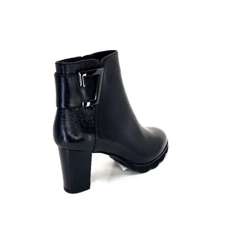 Regarde Le Ciel Patricia F23 Delice Cuir Noir