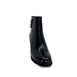 Regarde Le Ciel Patricia F23 Delice Cuir Noir